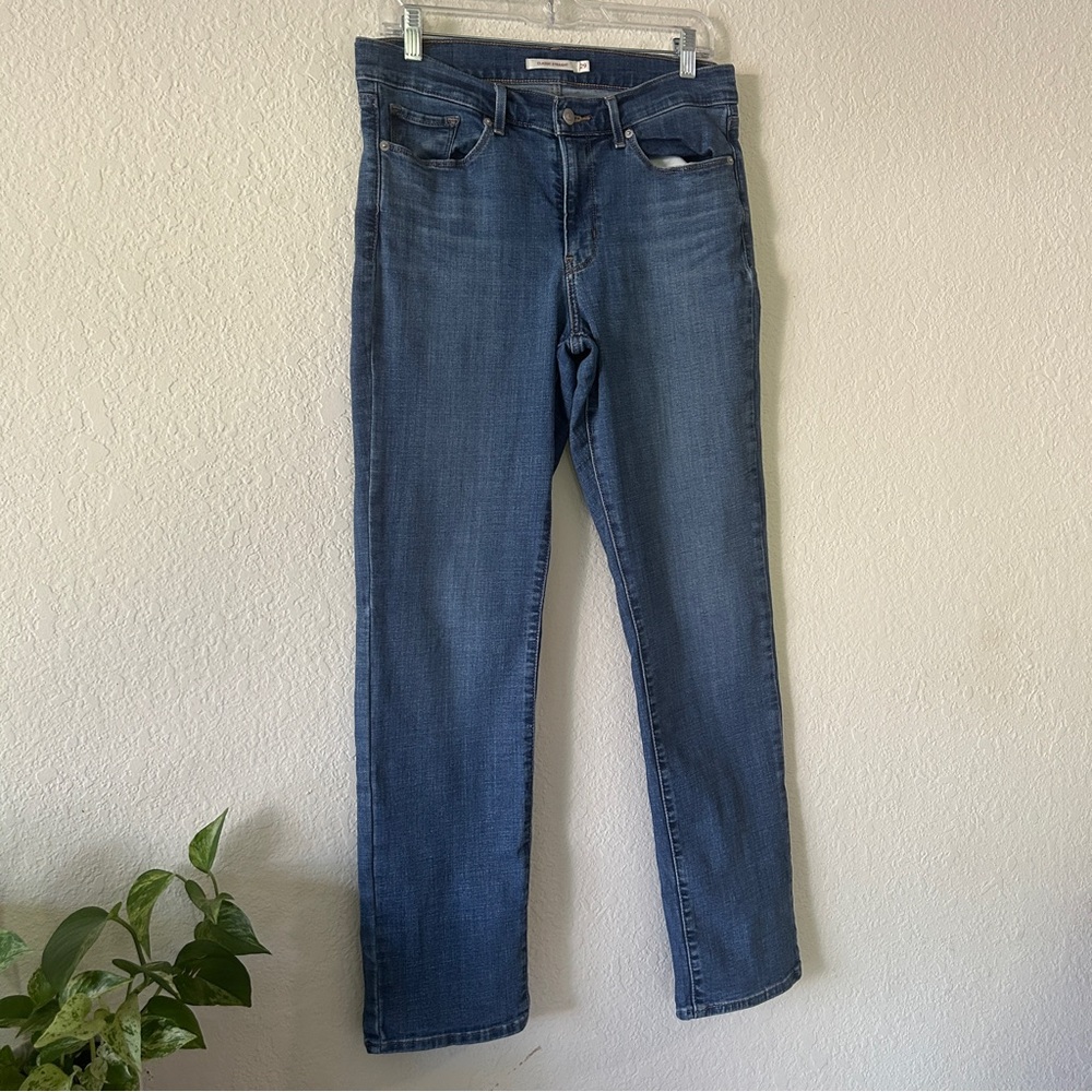 Levi’s Classic Straight Blue Jeans